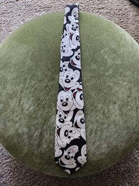 Hot Cakes Disney Balancine Men's Black & White Cartoon Face Necktie